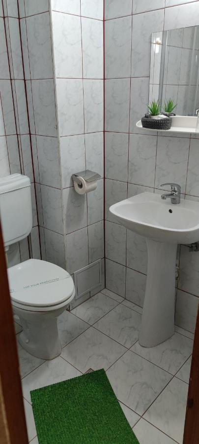 Hotel Zimbru Cluj-Napoca Exteriör bild