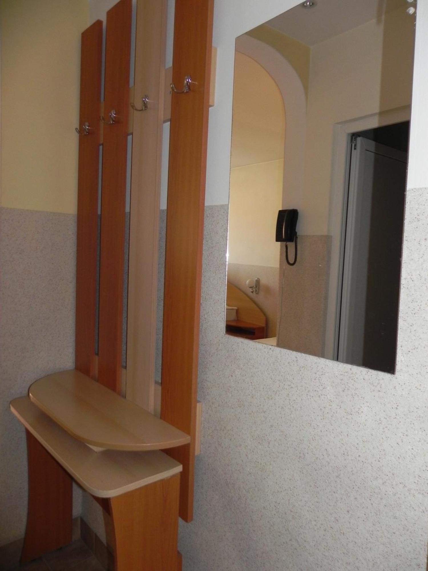 Hotel Zimbru Cluj-Napoca Exteriör bild