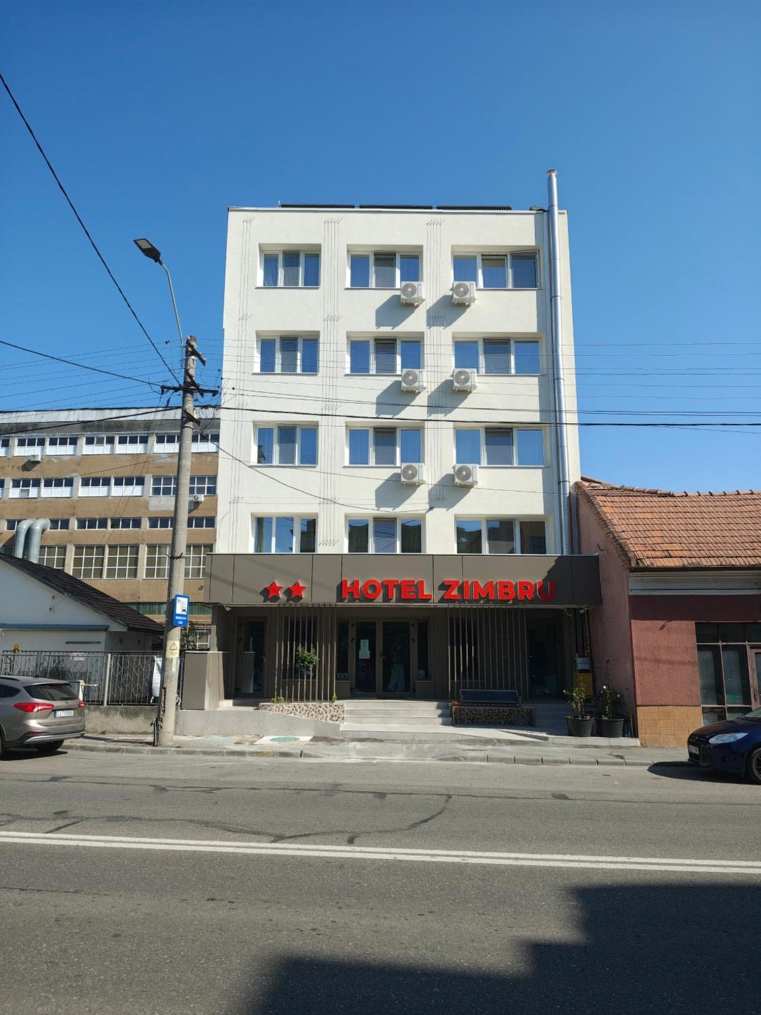 Hotel Zimbru Cluj-Napoca Exteriör bild
